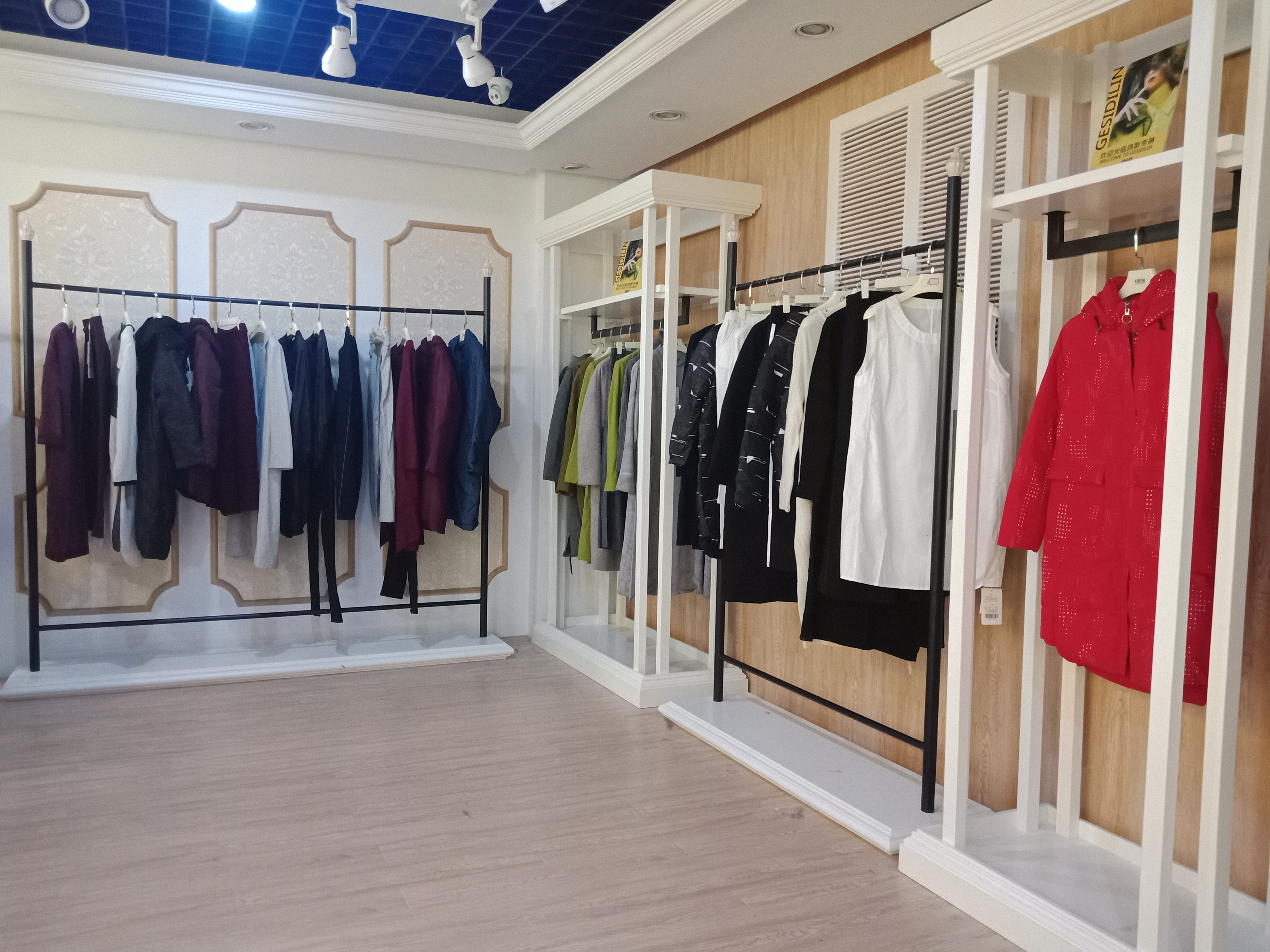 杭州市品牌折扣店加盟女装厂家