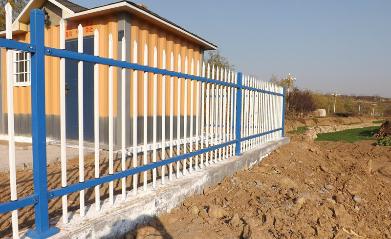 锌钢护栏-草坪护栏-道路护栏-阳台护栏-护栏生产厂家私家定制高强度、高硬度、外观精美防锈防腐蚀
