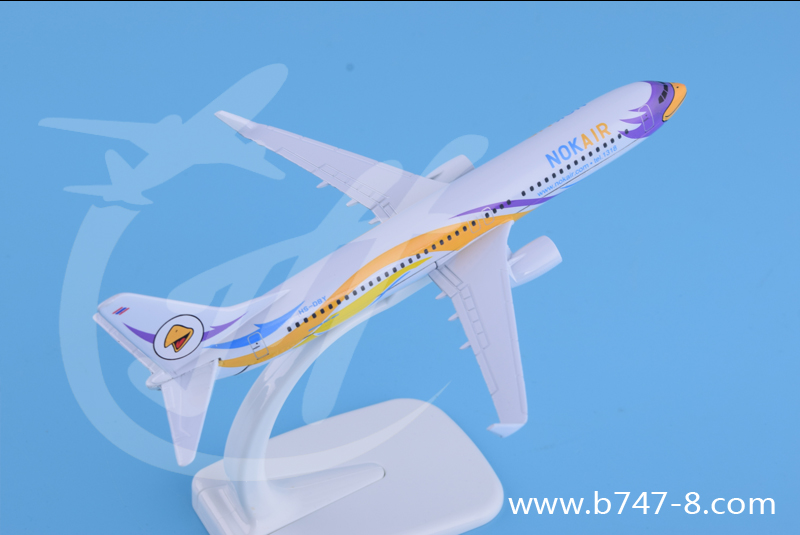 飞机模型B737-800皇雀航空波音金属纯手工静态摆件航模玩具礼品16cm 飞机模型B737-800皇雀航空