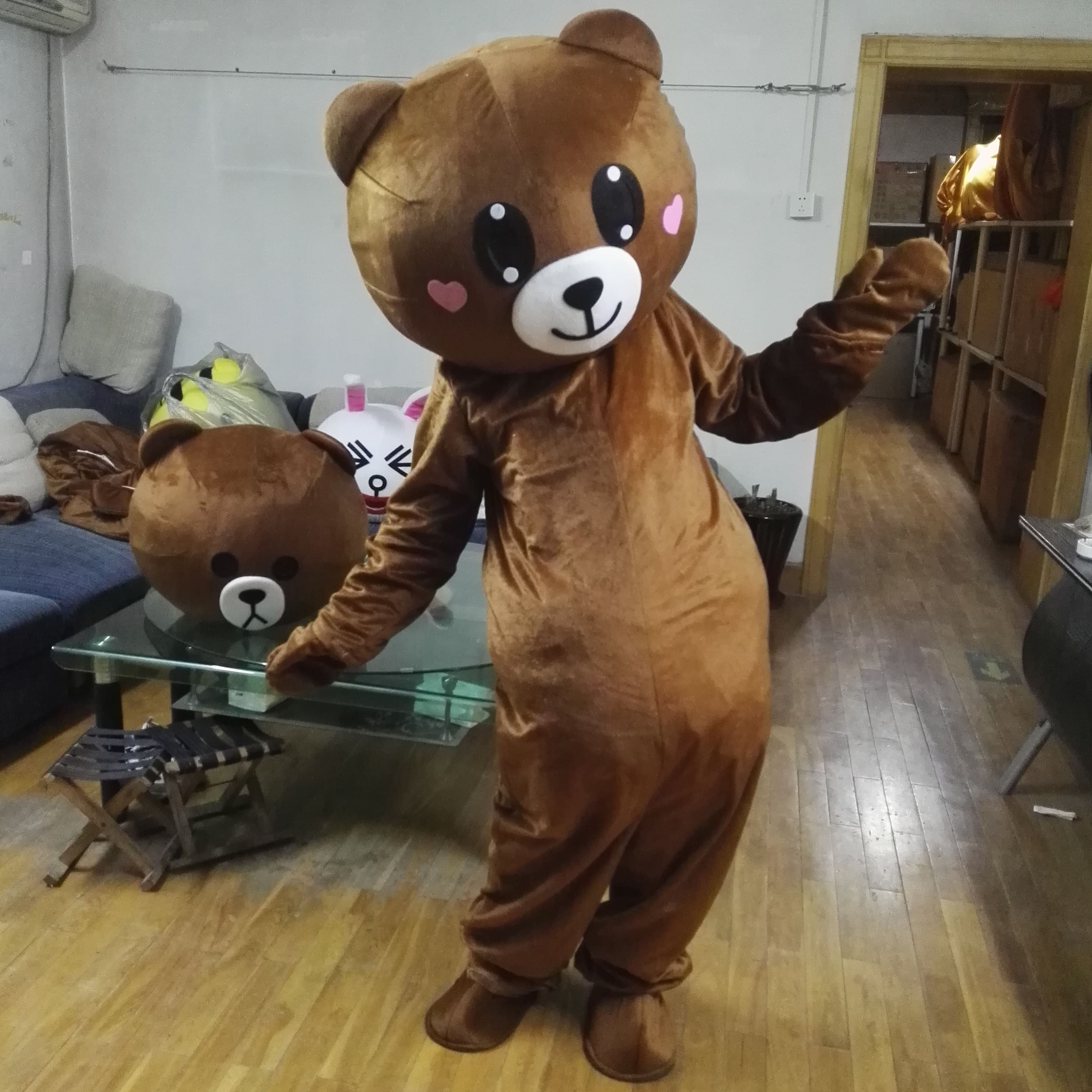 北京出租布朗熊网红熊本熊人偶服装可带人现场互动人偶扮演13671220967（微信同号）