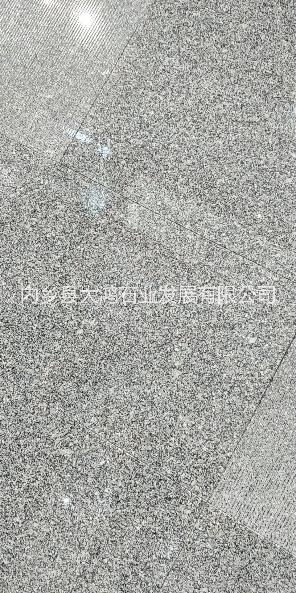 河南珍珠灰河南珍珠灰花岗岩稳定的矿山及厂家  大量毛光板批发