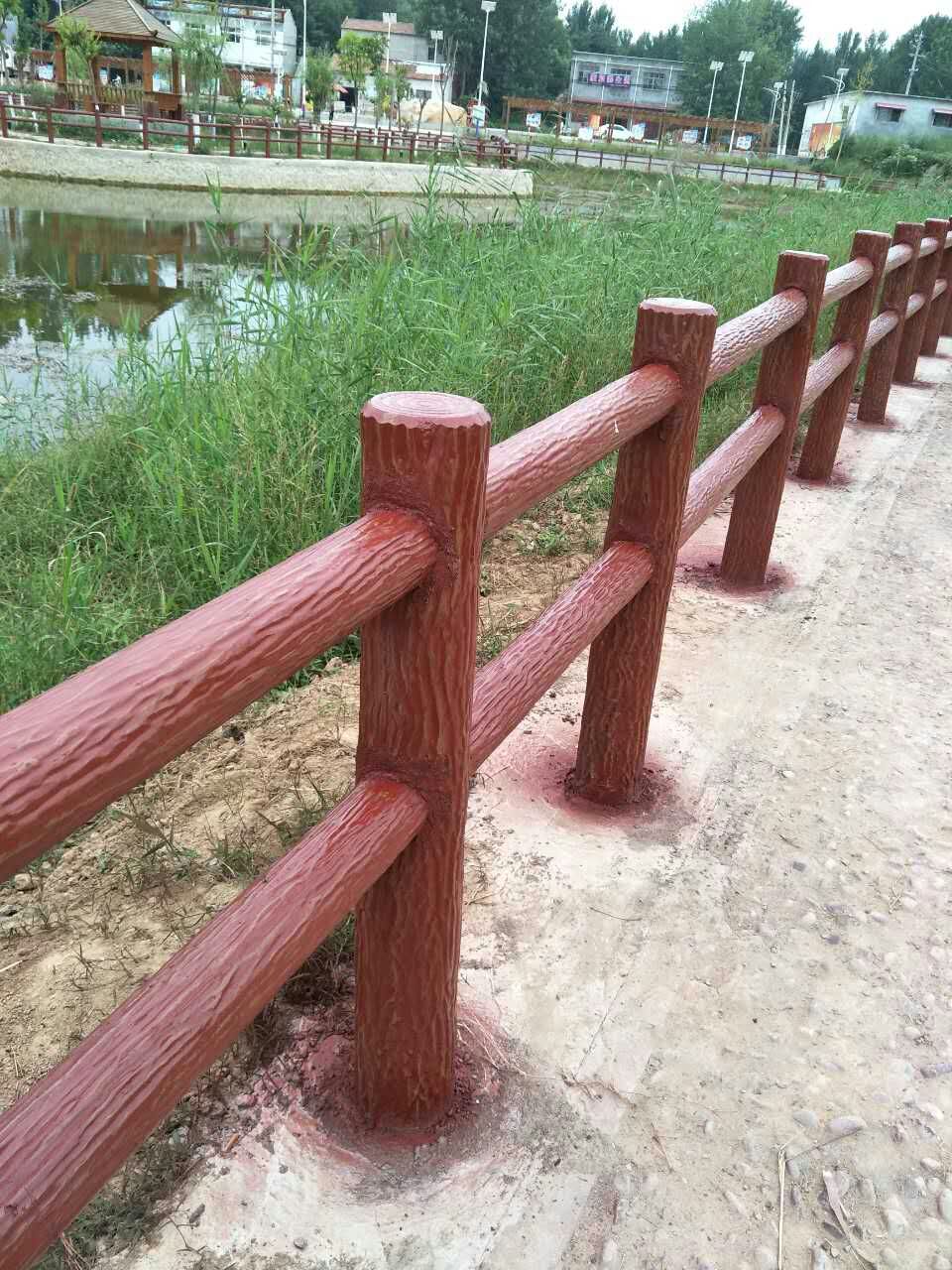仿树皮栏杆 水泥栏杆 树皮栏杆 仿木混凝土护栏 仿木混凝土护栏