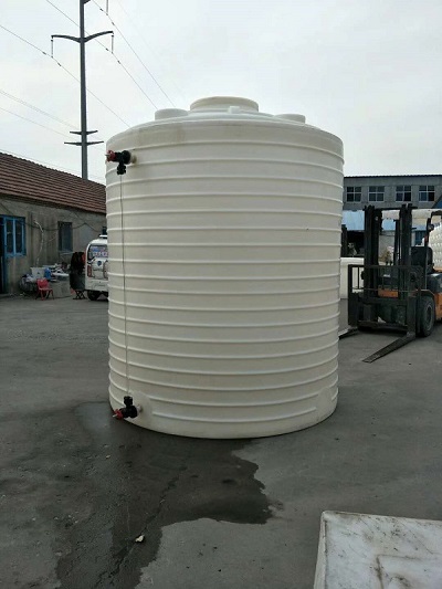 南阳 加厚5吨塑料水塔5吨塑料桶全新PE水箱