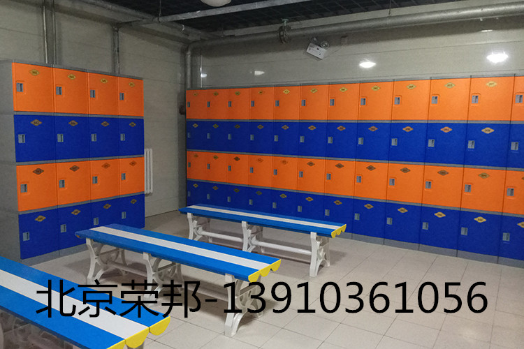 滁州游泳馆塑料更衣柜电子锁储物柜厂家定制