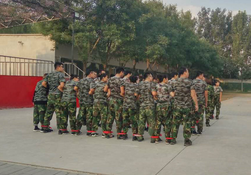 北京企业员工军事训练  企业新员工团队培训