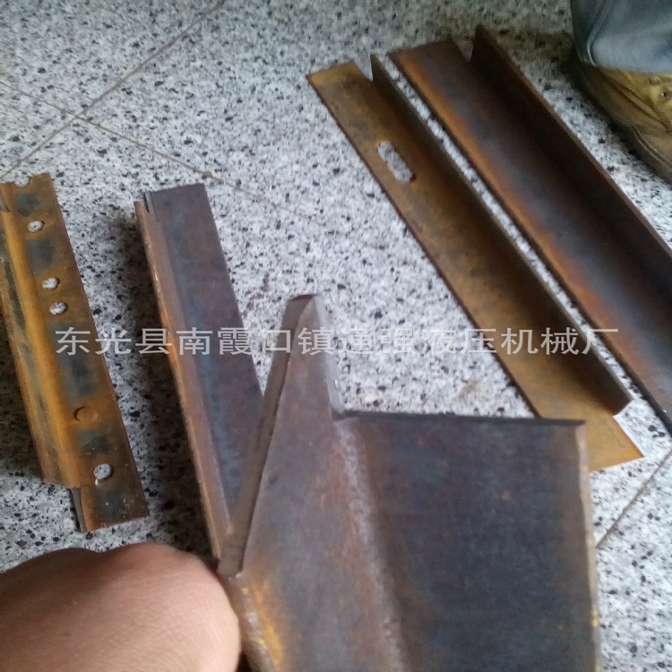 沧州市液压切角机厂家液压切角机 精密铝材角钢A型45度切角 多功能切角机 切角机