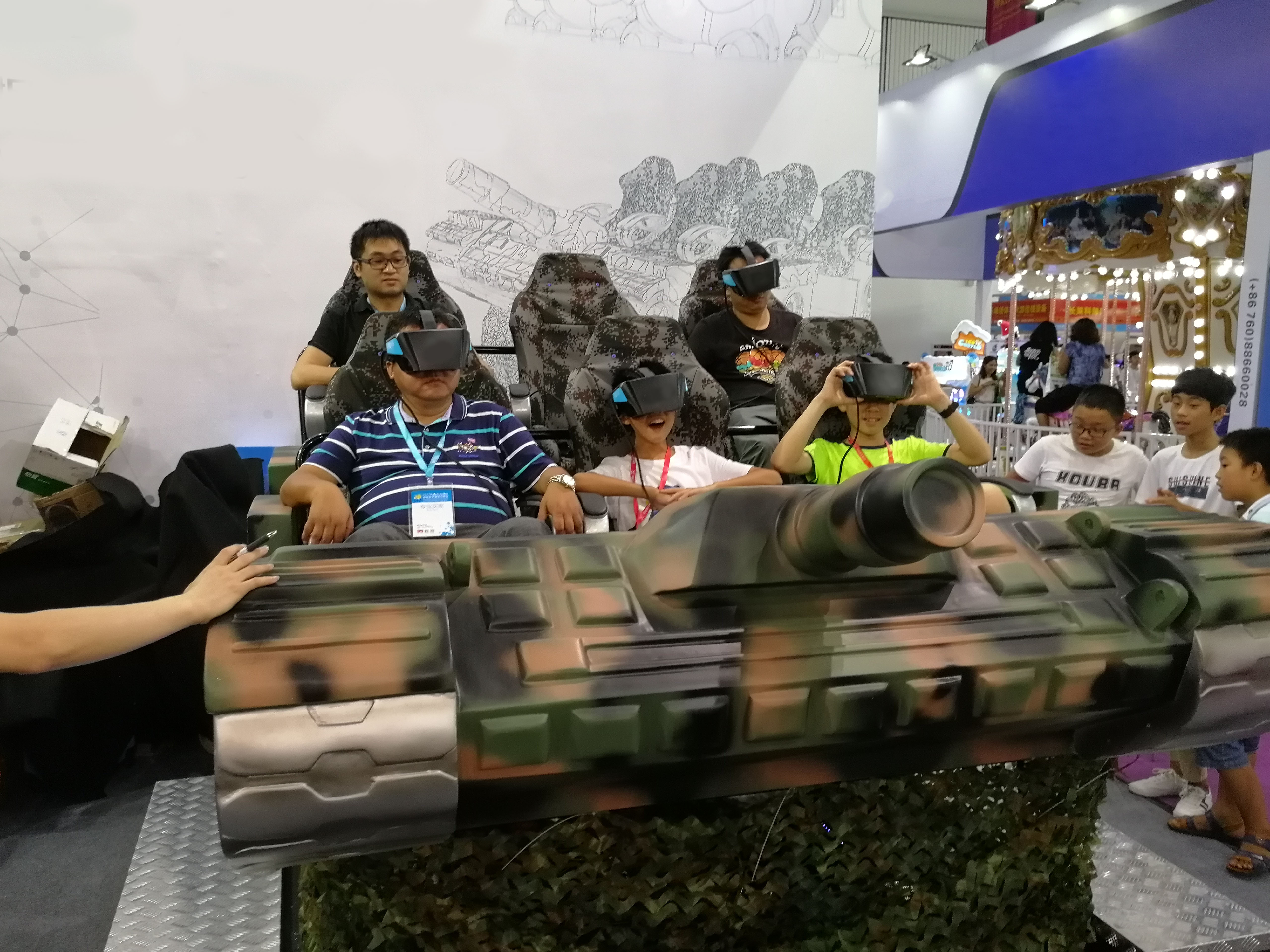 坦克VR迷彩军事主题乐园9dvr设备厂家VR生产商VR体验馆9DVR设备