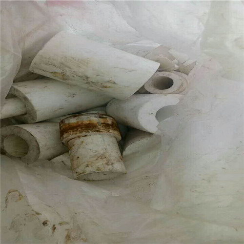 深圳龙华大量回收铁氟龙刨花废料盐田PEEK板料回收