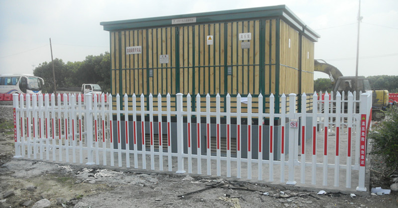 武汉定做加工PVC护栏厂家，变压器别墅围墙塑钢护栏批发图片