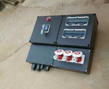 FXM（D）三防配电箱，防水防尘防腐配电箱