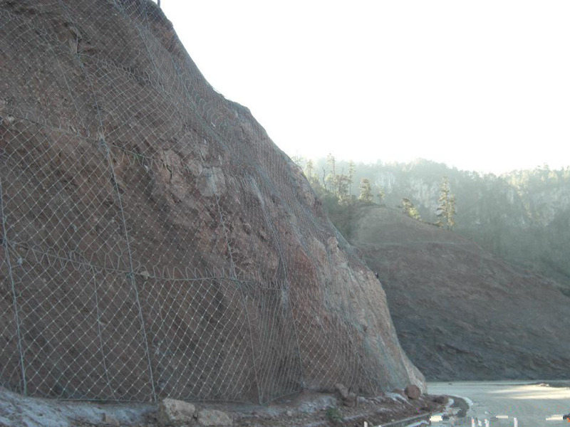 高速公路山体护坡网