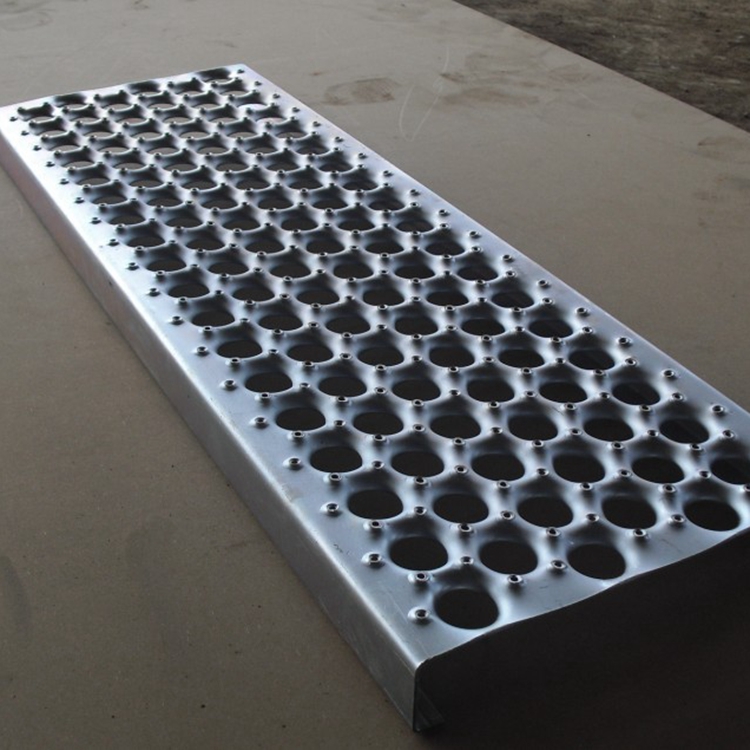 天津防滑板生产设计安装