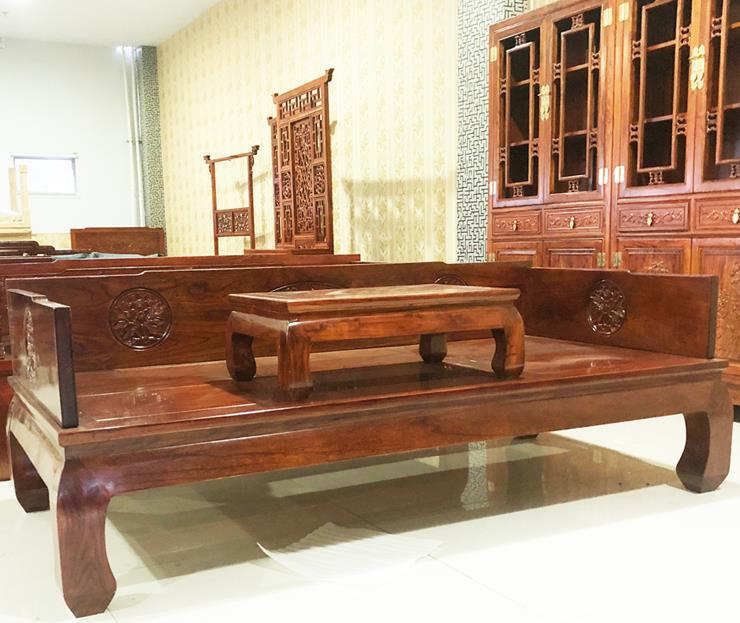 新中式实木家具将老家旧宅变为潜力