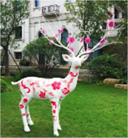中山玻璃钢彩绘梅花鹿雕塑 小区公园景观雕塑制品