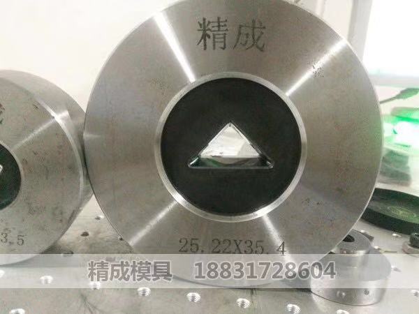 厂家定制钨钢冷拔模具 拉拔异形管模具光洁度0.9以上 YG15
