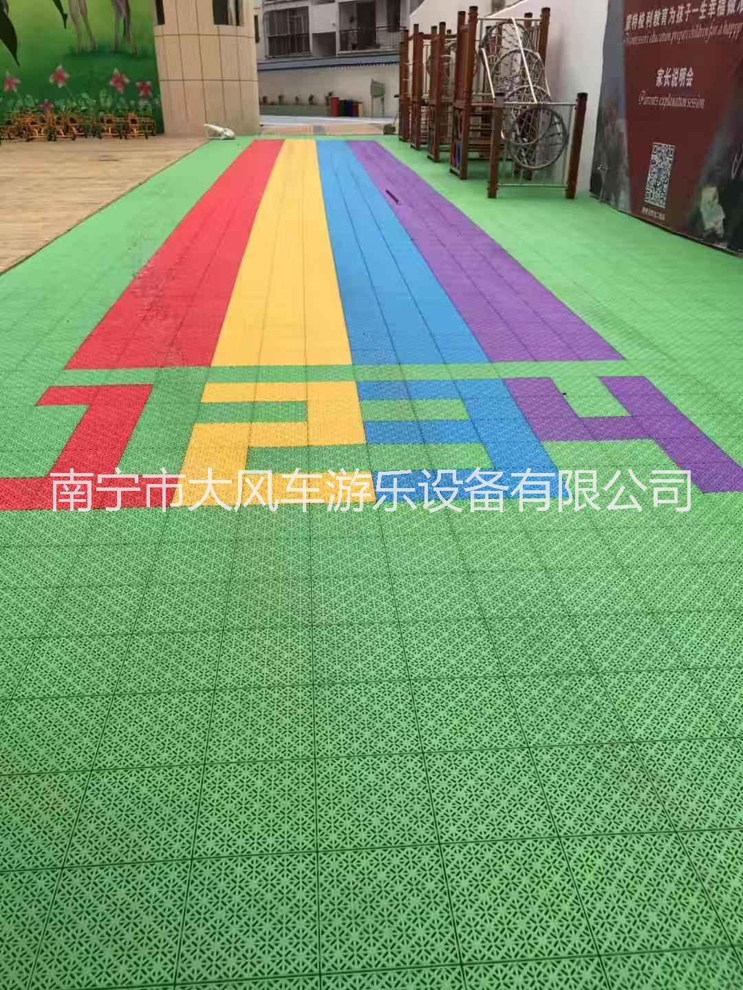 南宁市广西南宁悬浮地板厂家 南宁幼儿园厂家