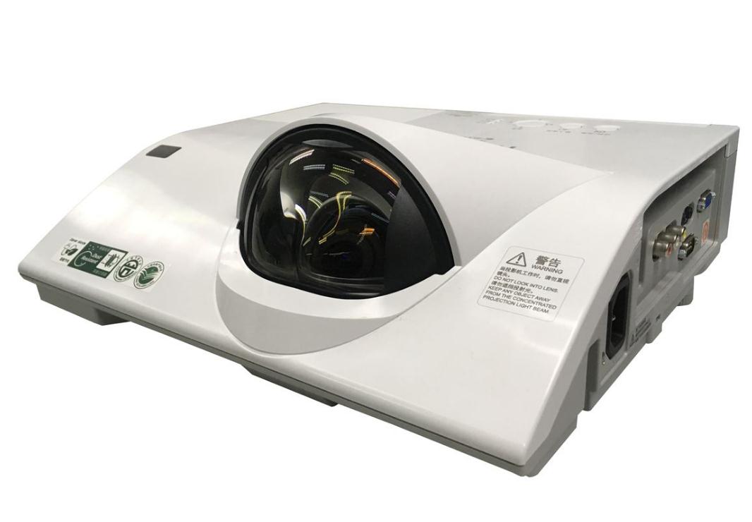 麦克赛尔3600流明短焦投影机MMX-K38