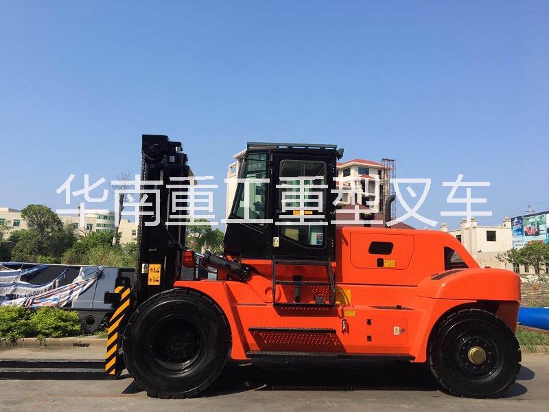 18吨叉车牌子|国内福建重型18吨叉车生产厂家socma华南重工