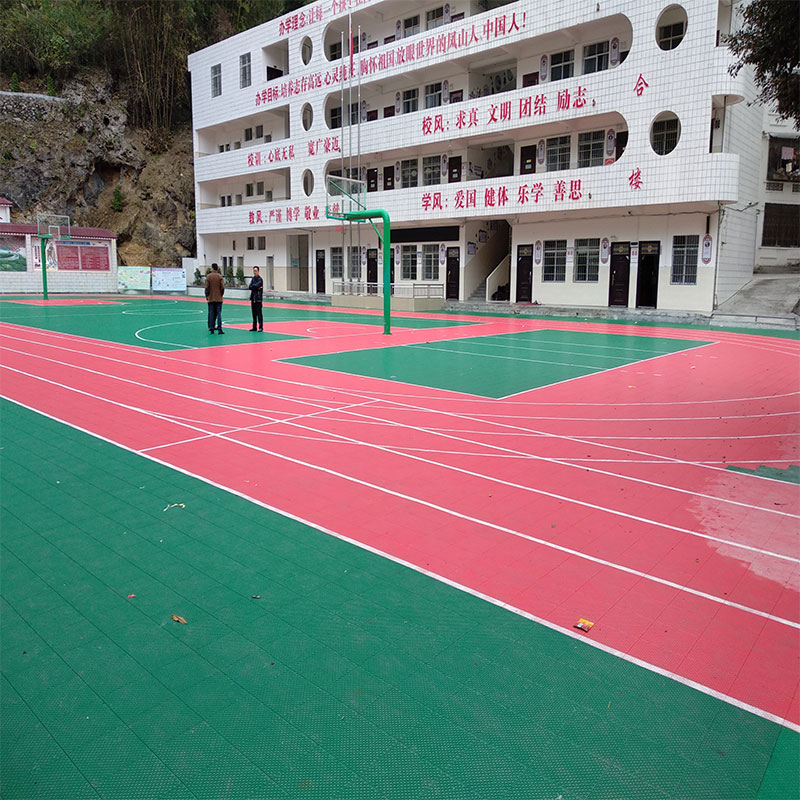 供应学校跑道软连接悬浮拼装地板厂家 塑胶跑道替代品拼装地板