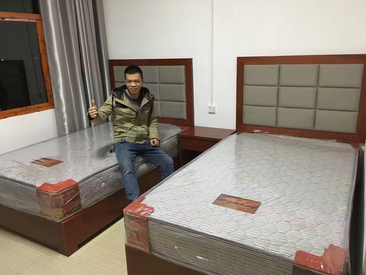 贵阳酒店标准床厂家批发，贵阳星级酒店床垫报价