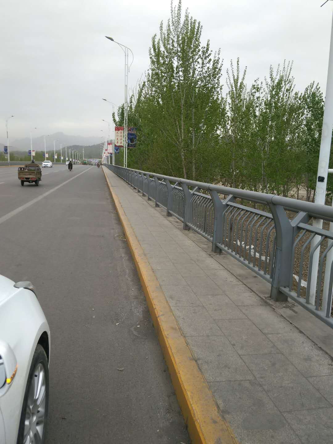 道路护栏栏杆批发