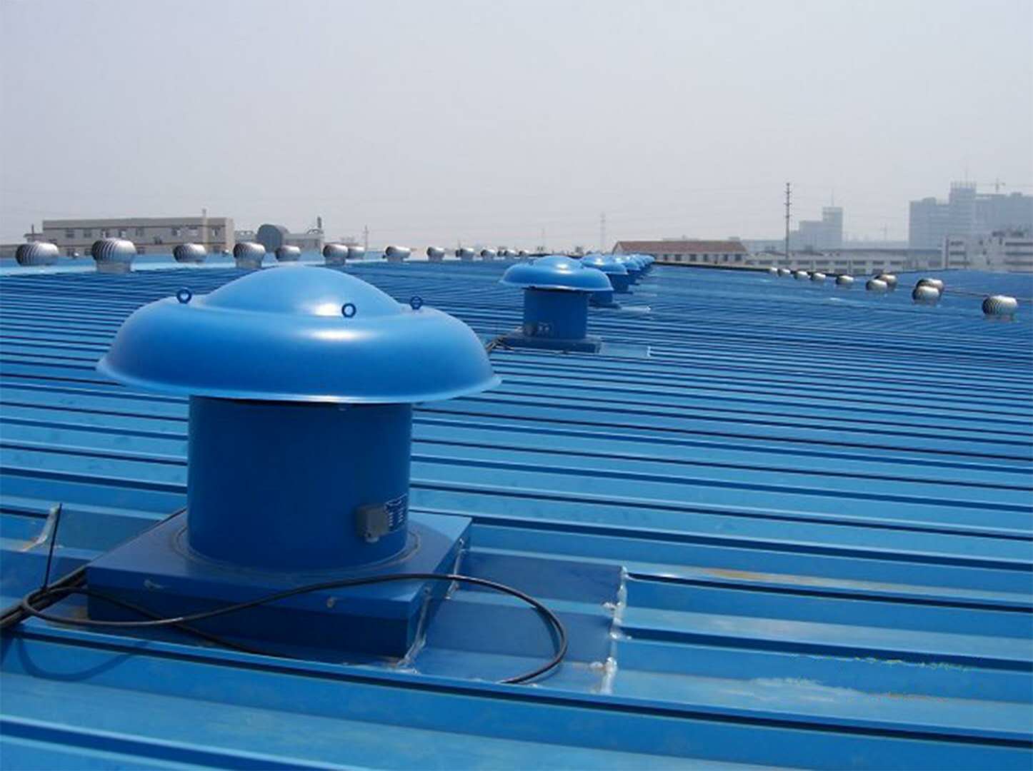 屋顶风机厂家直销 北京玻璃钢屋顶风机 负压风机生产商 离心式屋顶风机供货商