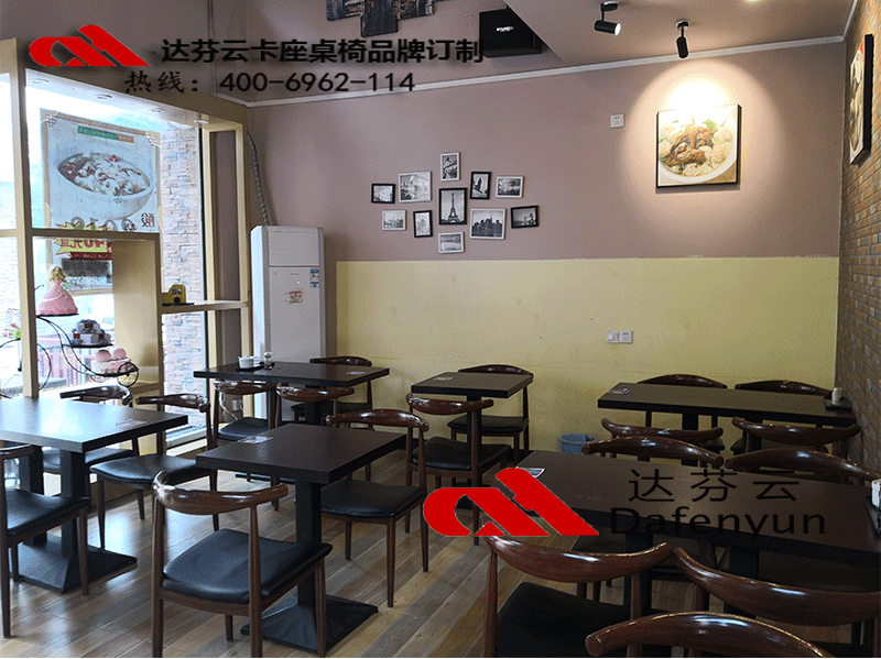 深圳贵族味道餐厅 实木餐桌椅 实木牛角椅定制  复古实木快餐桌椅