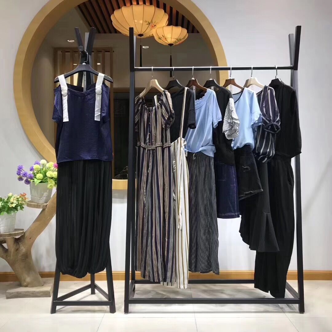 广州千纳服饰提供品牌女装尾货 韩序 夏季一手货源 价格实惠
