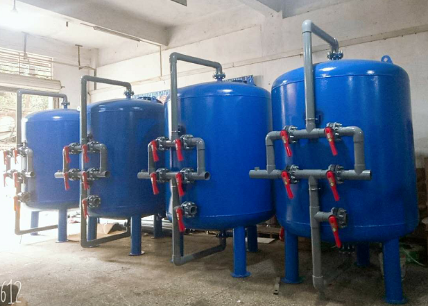 广东贵州广西10-50T井水处理碳钢过滤器 石英砂+活性碳工业净水设备