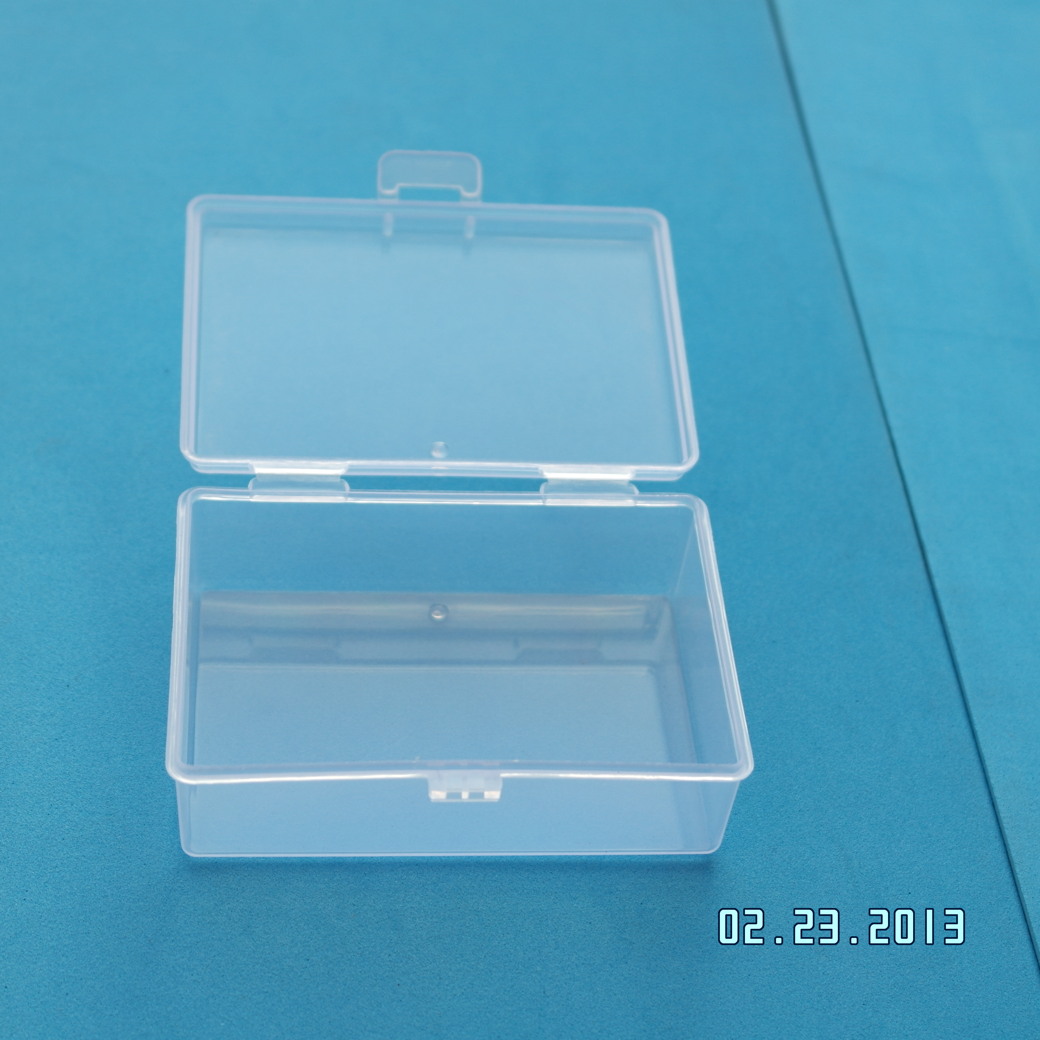 数码产品包装盒定制   塑料盒报价
