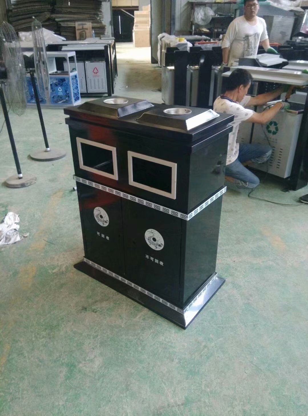 北京绿洁牌环保分类垃圾桶多功能分类垃圾箱供应