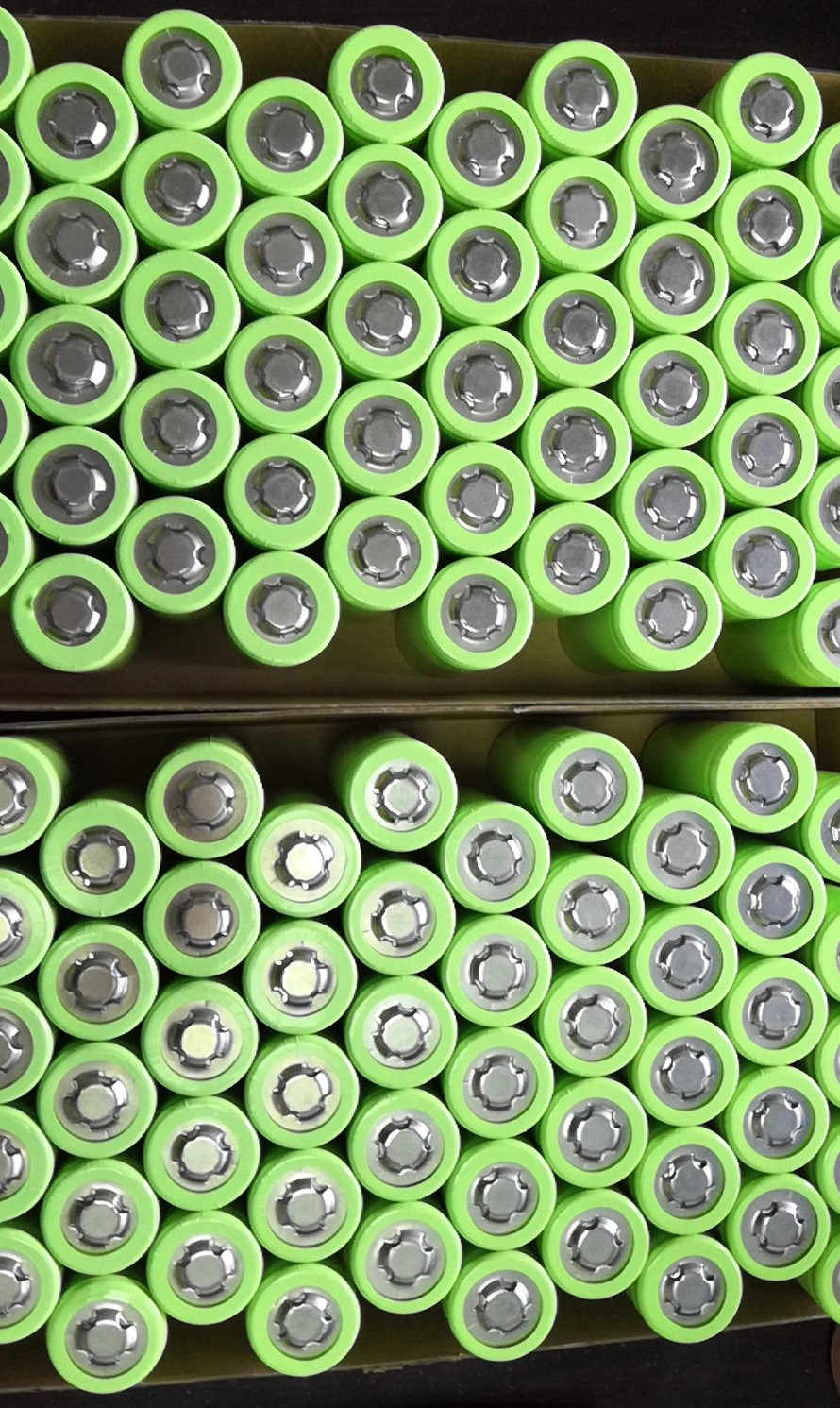 厂家供应32650磷酸铁锂电池 3.2V 直销 批发图片