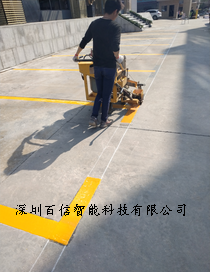 深圳道路划线厂家 小区划线 车位划线 道路划线 划线厂家 深圳划线图片
