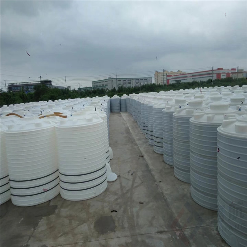 10吨塑料桶10立方容量的塑料储罐产地山东