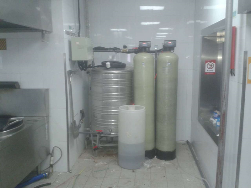 呼和浩特做软化水设备的厂家 工业锅炉除水垢硬水软化装置 价格优惠