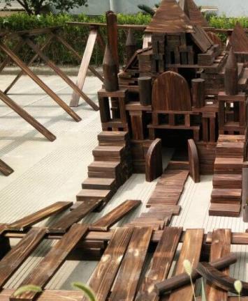 幼儿园户外大型木制玩具攀爬架组合批发