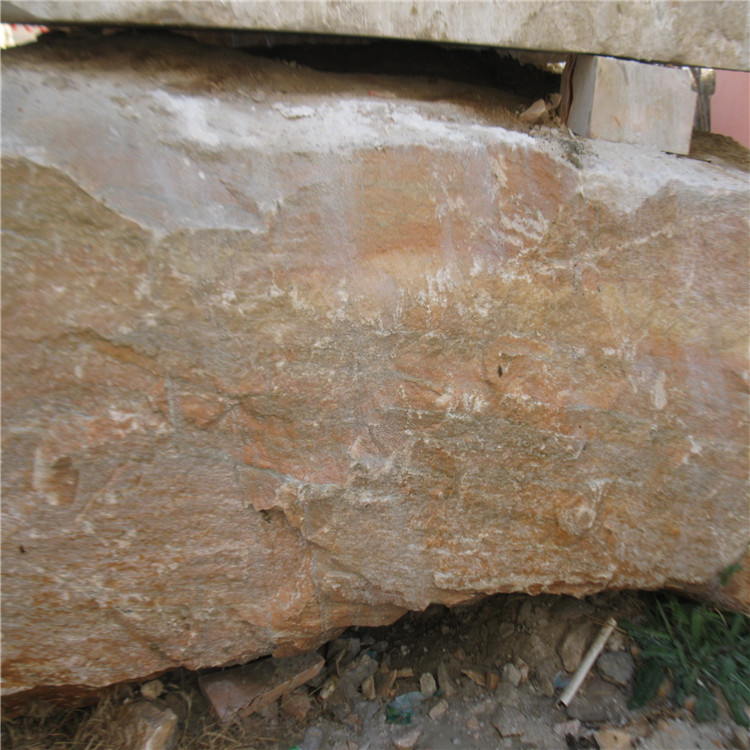 石头 原料石批发 来自矿山上开采的原石
