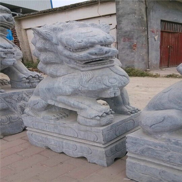 河南雕刻石狮子厂家 石狮子照片 成对出售图片