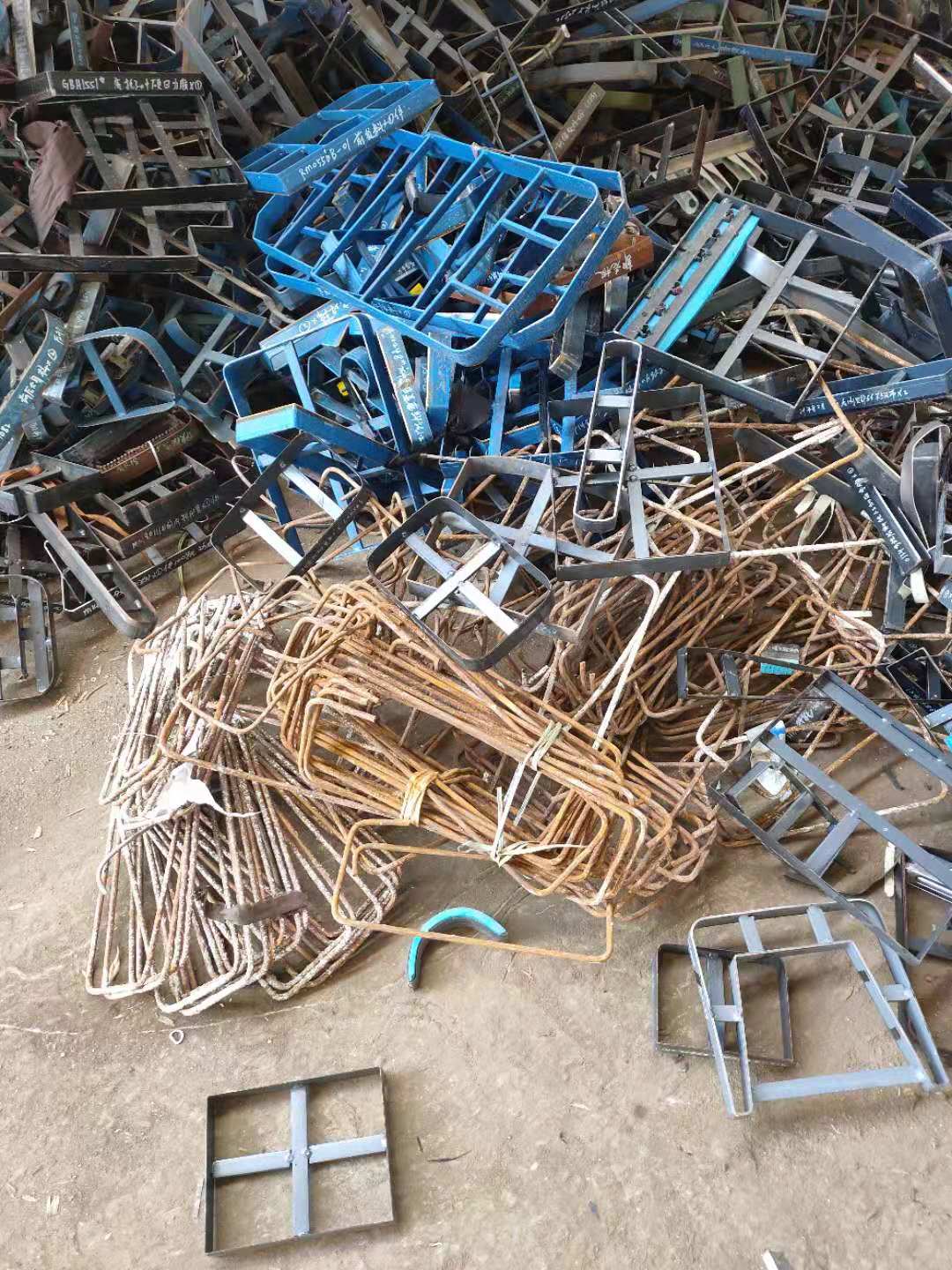 广州市韶关废铝废铁厂家韶关废铝废铁回收电话-电话-回收厂家-回收