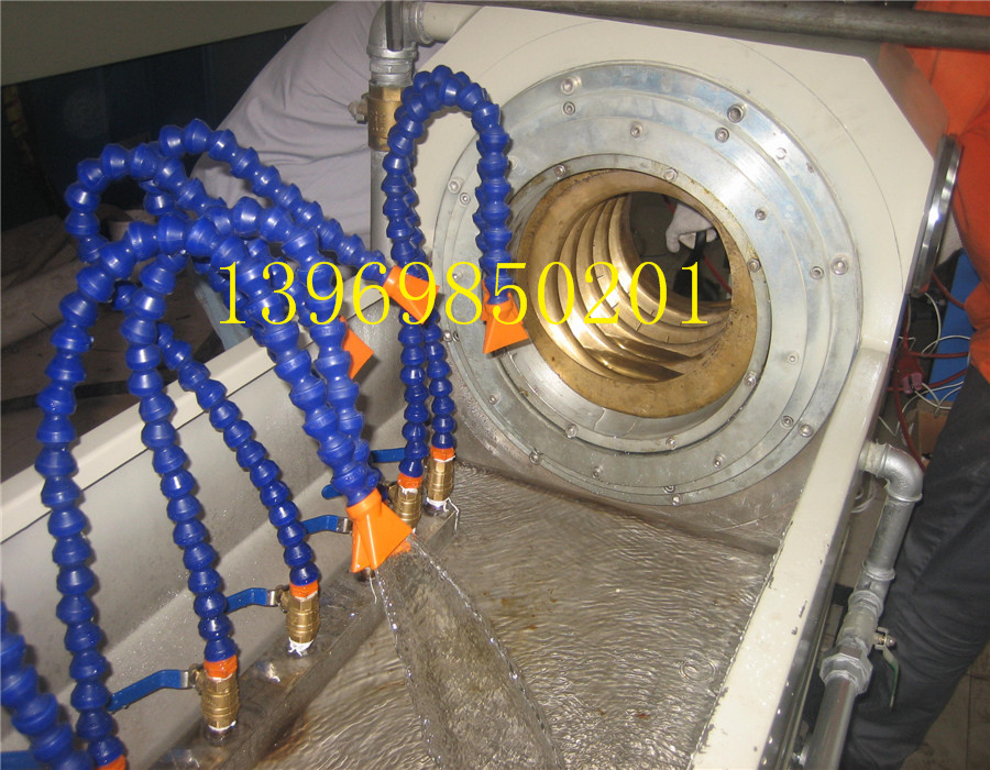 青岛市第三代HDPE螺旋管生产线厂家