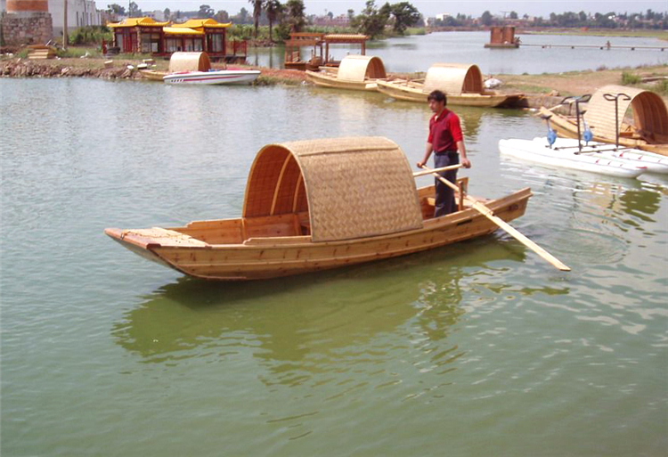 供应兴化轩逸zsc-02（6米*1.6米） 木船 乌篷餐饮船 摇橹船 手划船 装饰船