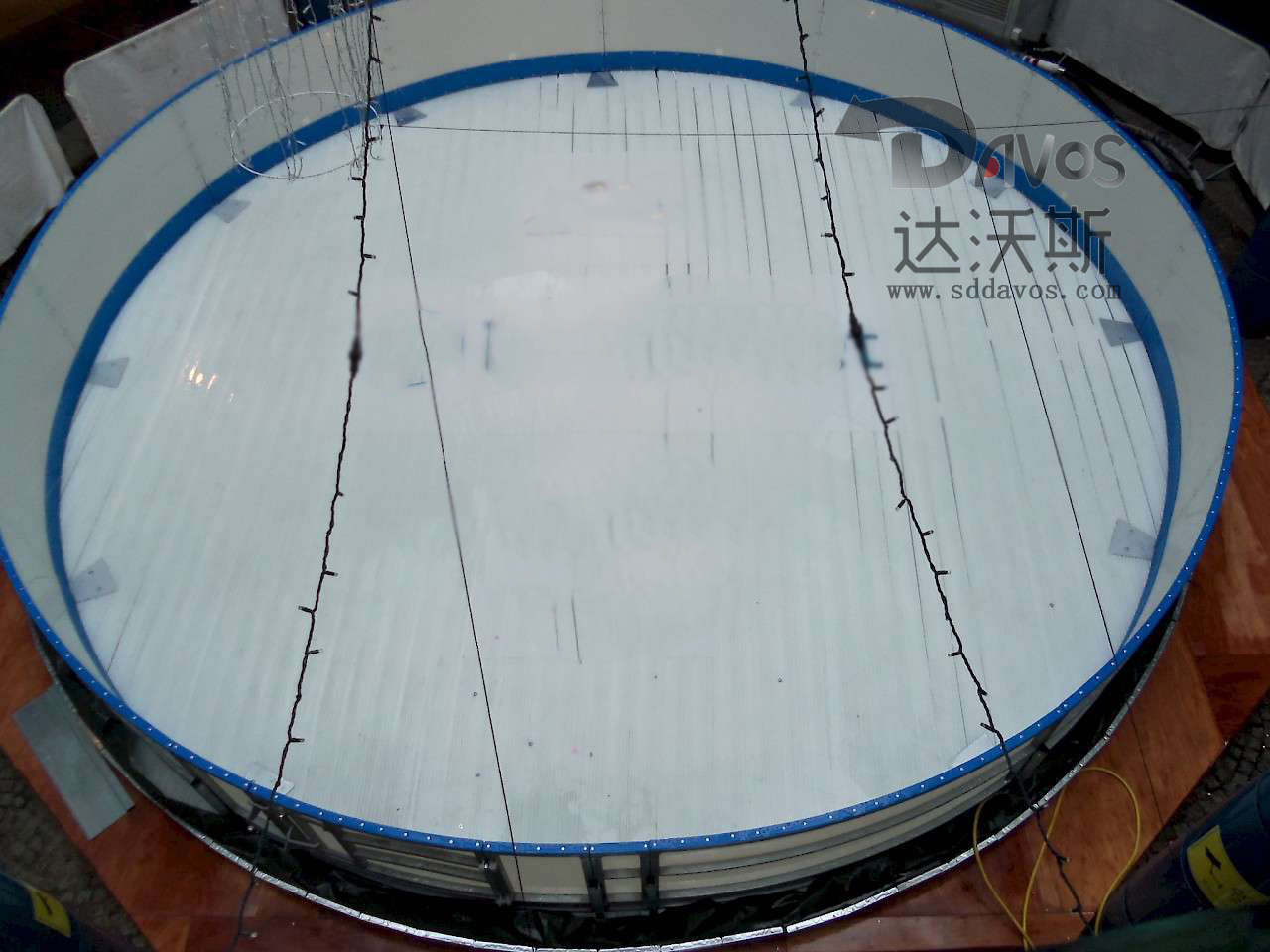 圆形溜冰场围栏挡板设计定制厂家