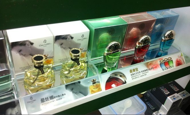 广州香水展架 香水专柜陈列架 白云区展柜厂家 量身定做图片