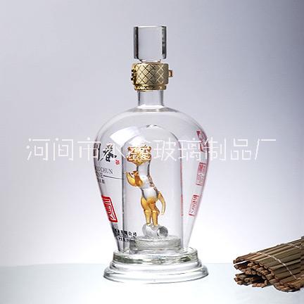 个性玻璃酒瓶厂家生产内置老虎造型玻璃空酒瓶