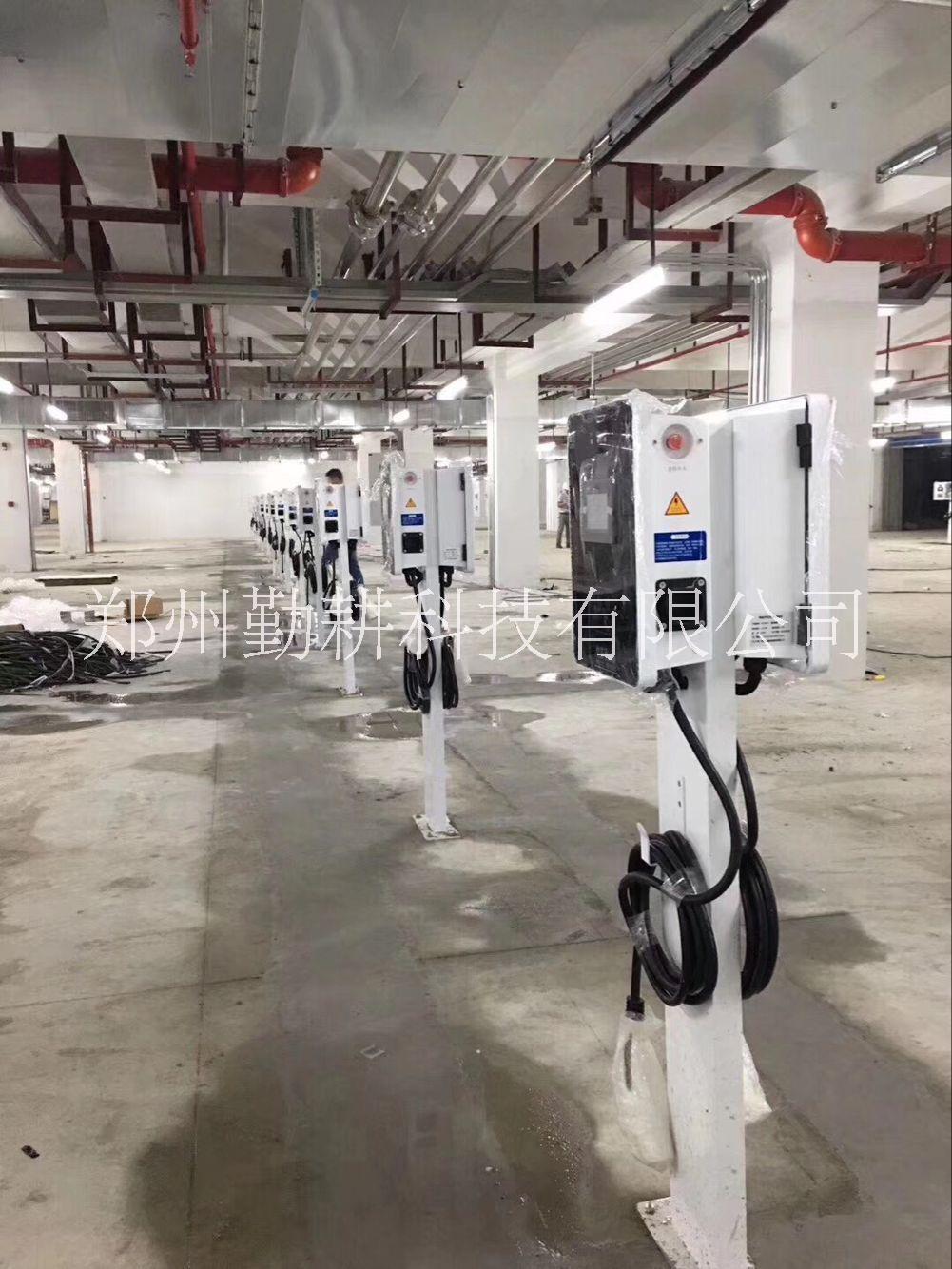 青海新能源电动汽车充电桩厂家