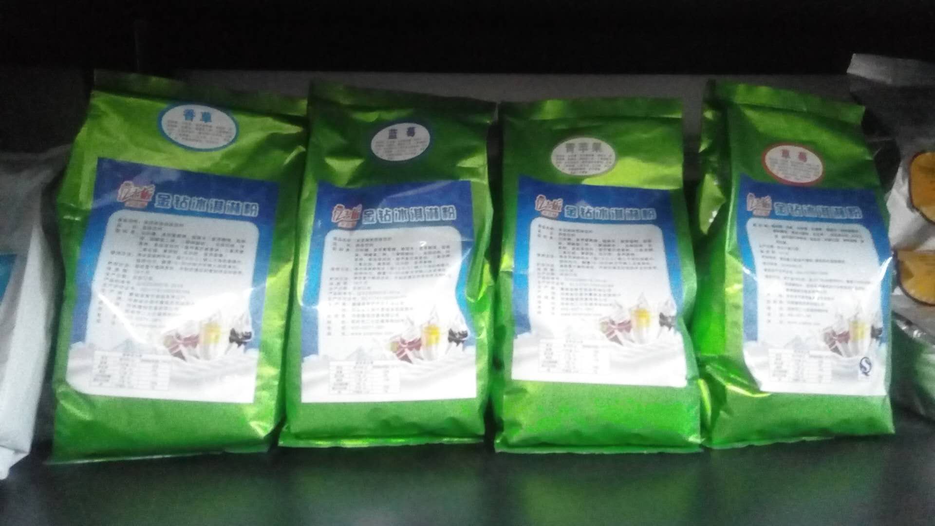 奶茶小吃原料厂家直销价格哪里有奶茶小吃原料批发市场