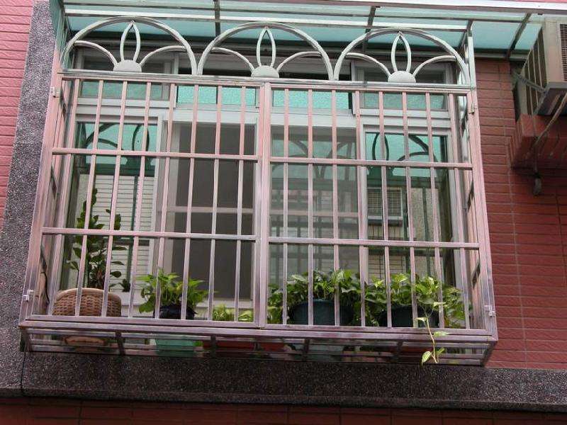 广西南宁不锈钢窗加工哪家质量好|哪家便宜