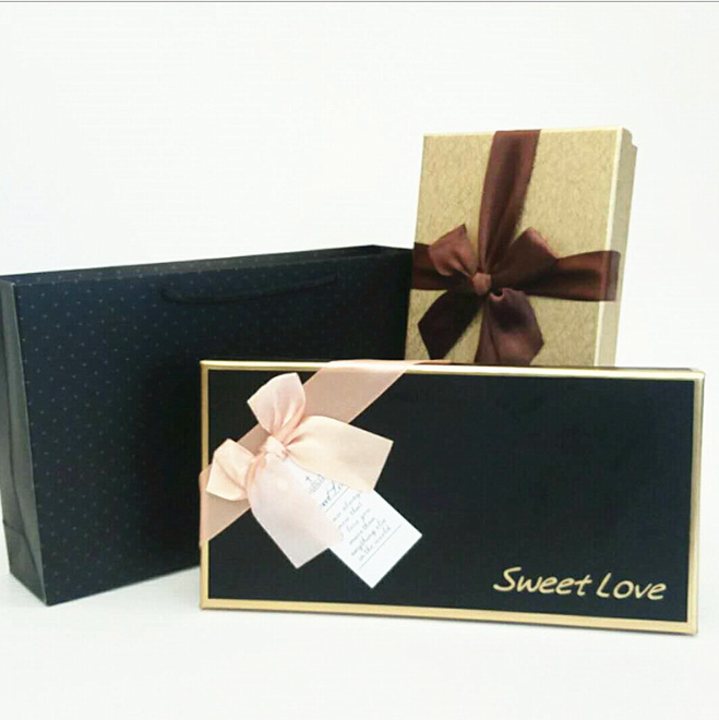现货批发18格巧克力包装盒黑色礼品盒金色18格盒子情 人节礼物盒