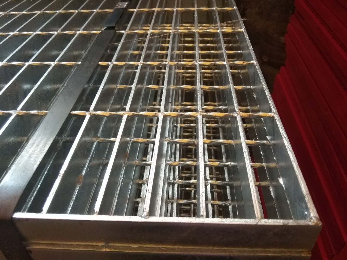 广东江门钢格板厂家热度锌格栅板网格板排水沟盖板热镀锌材质图片