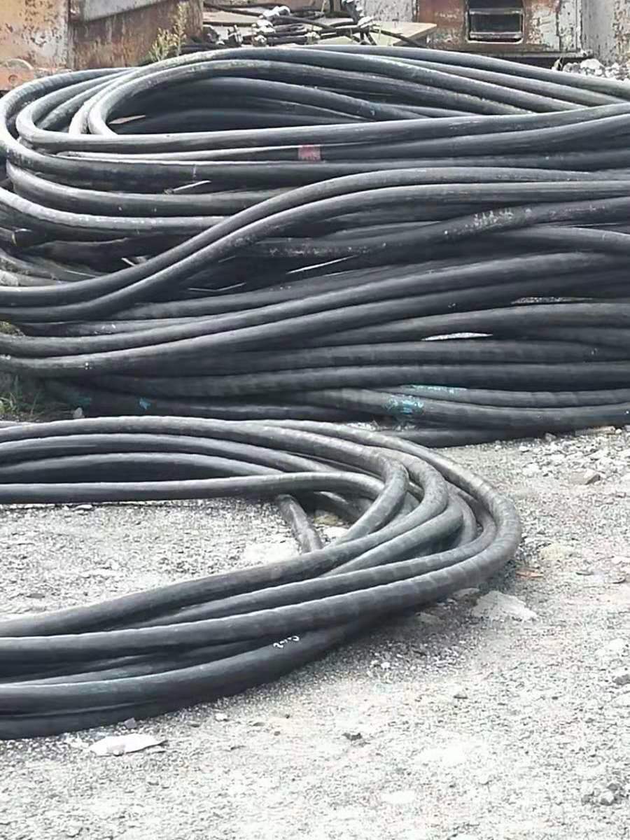 石家庄永兴废旧电缆回收，四股废旧电缆回收电缆回收价格